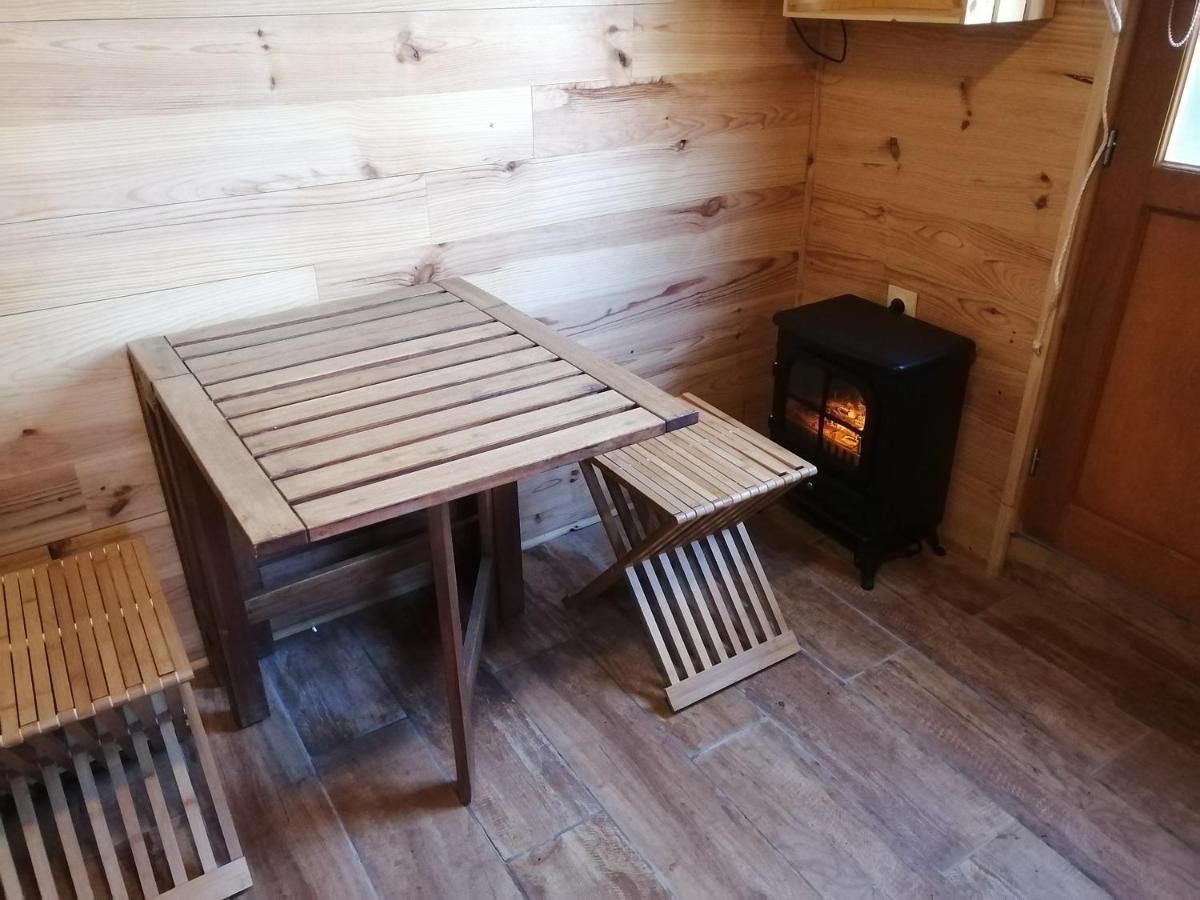 Patrice Et Chrstel Cabane En Bois Chatuzange-le-Goubet Eksteriør bilde